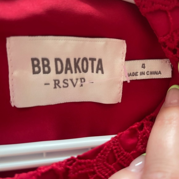 BB Dakota red lace dress - Picture 5 of 6